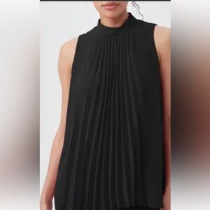 Vince‎ Camuto Elegant Black Pleated Dress